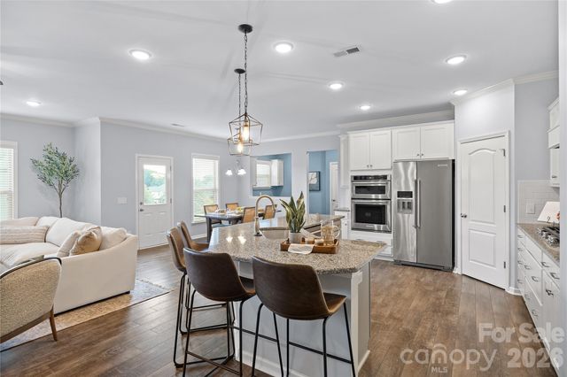 10522 Honeyfur Court, Charlotte, NC 28278
