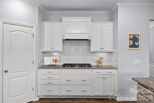 10522 Honeyfur Court, Charlotte, NC 28278