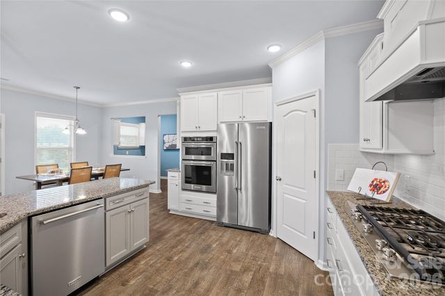 10522 Honeyfur Court, Charlotte, NC 28278