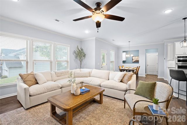 10522 Honeyfur Court, Charlotte, NC 28278