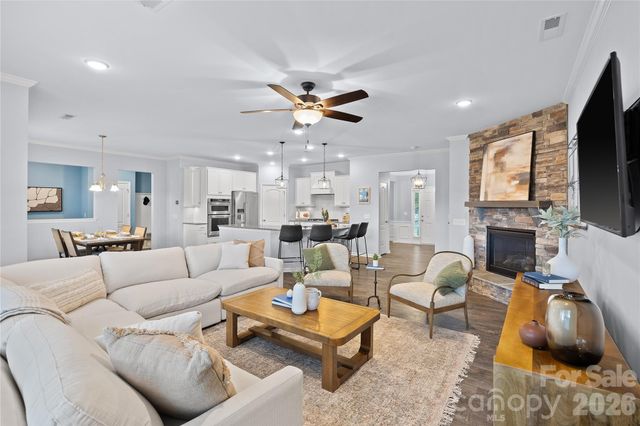 10522 Honeyfur Court, Charlotte, NC 28278