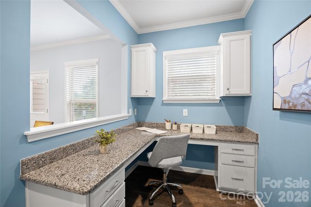 10522 Honeyfur Court, Charlotte, NC 28278