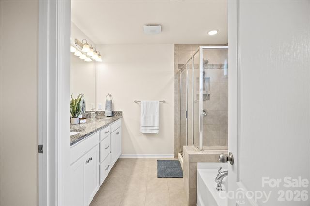 10522 Honeyfur Court, Charlotte, NC 28278