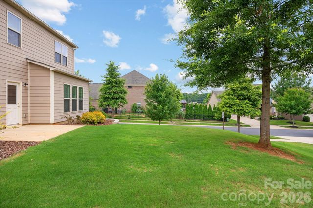 10522 Honeyfur Court, Charlotte, NC 28278