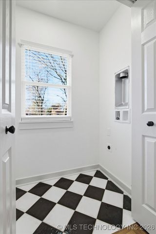 1216 S Canton Avenue, Tulsa, OK 74112