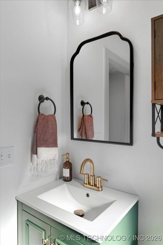 1216 S Canton Avenue, Tulsa, OK 74112