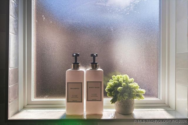 1216 S Canton Avenue, Tulsa, OK 74112