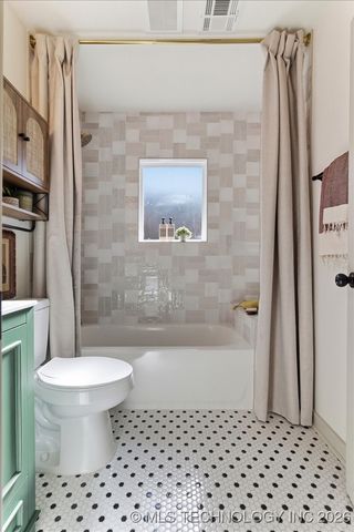 1216 S Canton Avenue, Tulsa, OK 74112