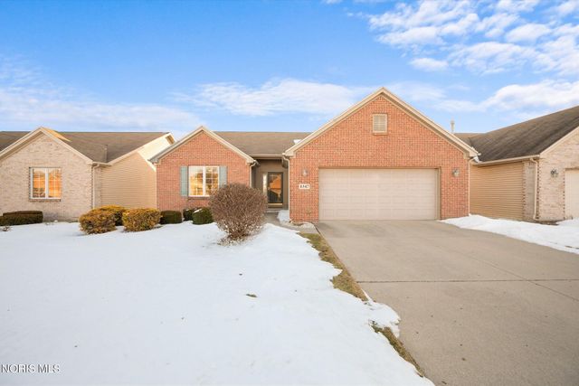 4347 Crystal Ridge Drive, Maumee, OH 43537