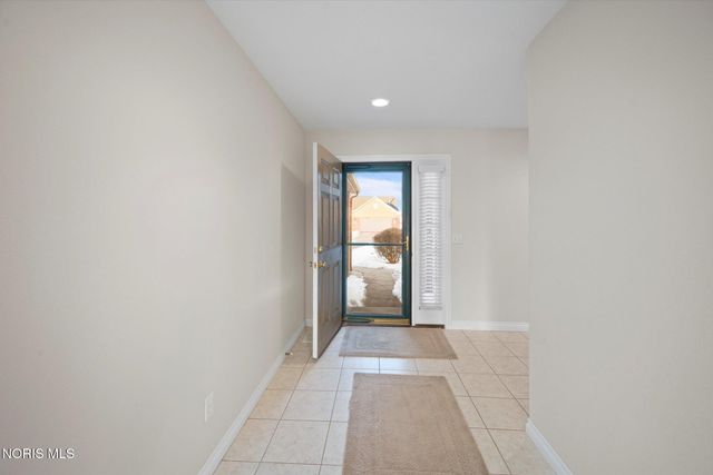 4347 Crystal Ridge Drive, Maumee, OH 43537