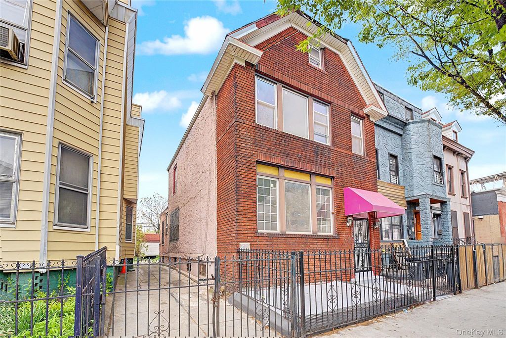 124 Pennsylvania Avenue, Brooklyn, NY 11207