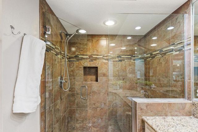 290 Vista Royale Circle W, Palm Desert, CA 92211