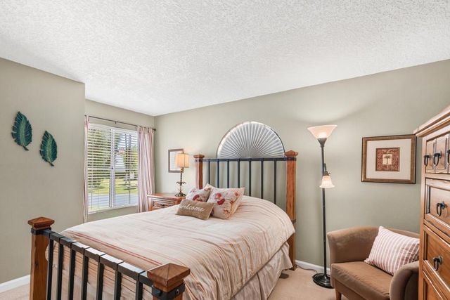 290 Vista Royale Circle W, Palm Desert, CA 92211