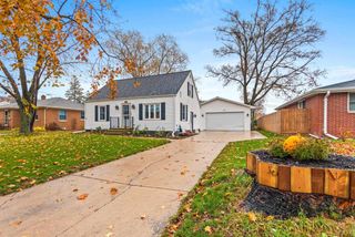 1201 S FISK STREET, Green Bay, WI 54304