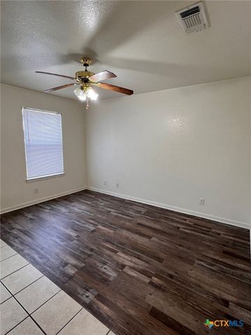 1403 Chips, Killeen, TX 76549