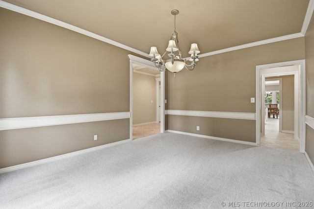 3828 S Sequoia Avenue, Broken Arrow, OK 74011