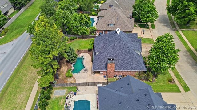3828 S Sequoia Avenue, Broken Arrow, OK 74011