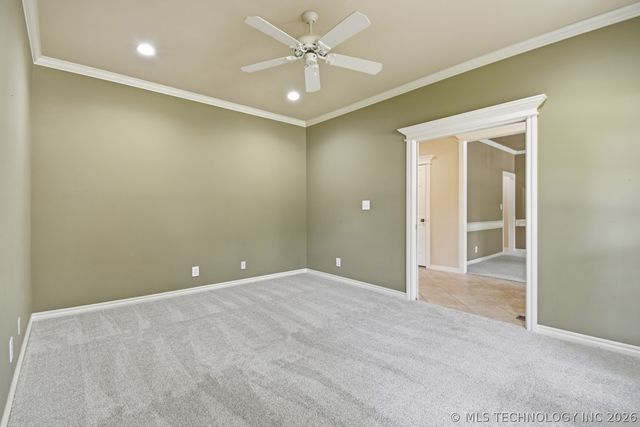 3828 S Sequoia Avenue, Broken Arrow, OK 74011