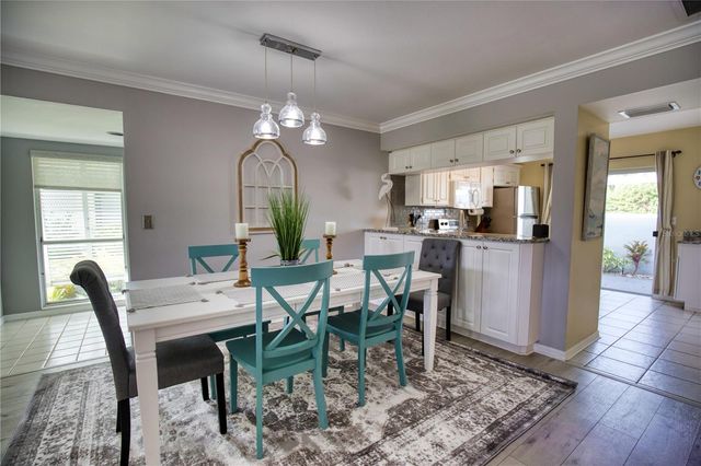 208 CERROMAR WAY S 26, Venice, FL 34293