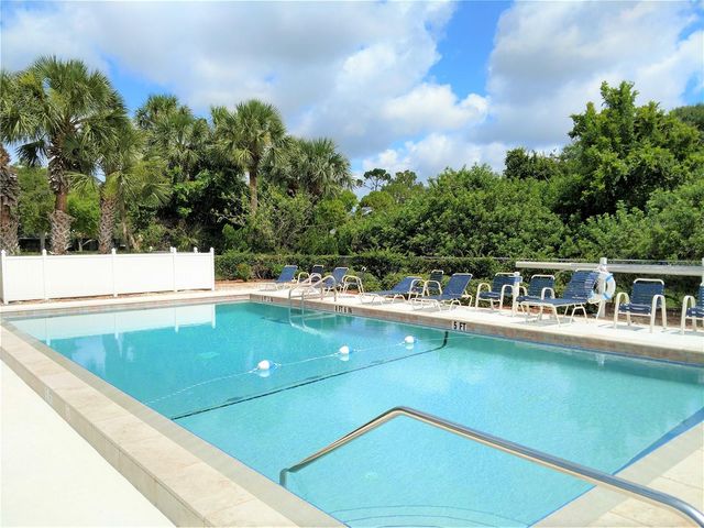 208 CERROMAR WAY S 26, Venice, FL 34293