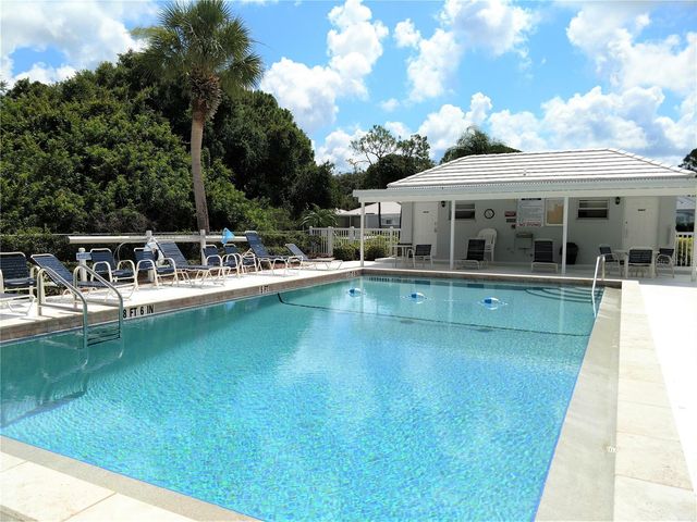 208 CERROMAR WAY S 26, Venice, FL 34293