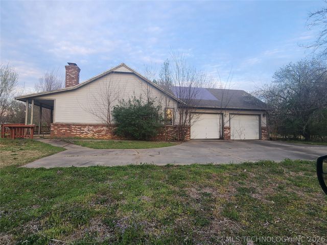 9872 E Northshire Street, Claremore, OK 74017
