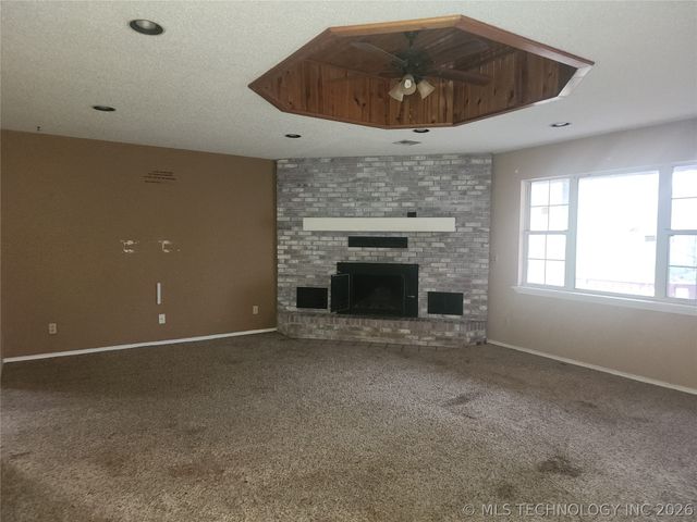 9872 E Northshire Street, Claremore, OK 74017