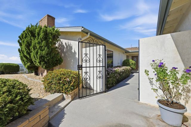 7948 Cinthia Street, La Mesa, CA 91941