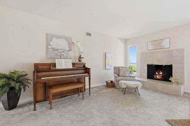 7948 Cinthia Street, La Mesa, CA 91941