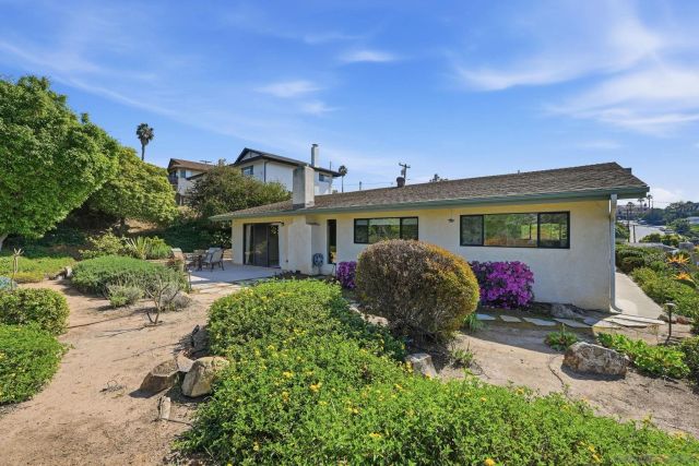 7948 Cinthia Street, La Mesa, CA 91941