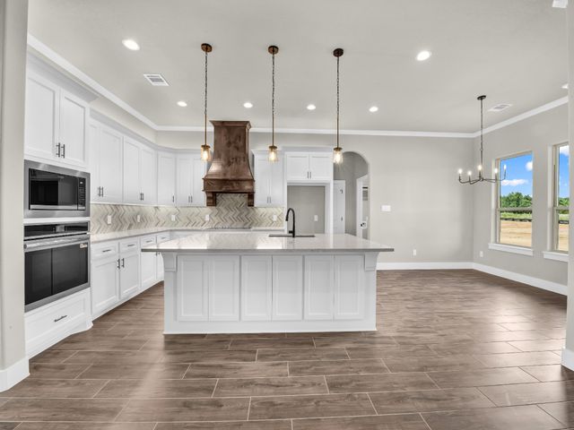 1040 Arbor Vista Drive, Azle, TX 76020