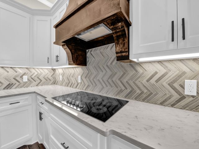 1040 Arbor Vista Drive, Azle, TX 76020