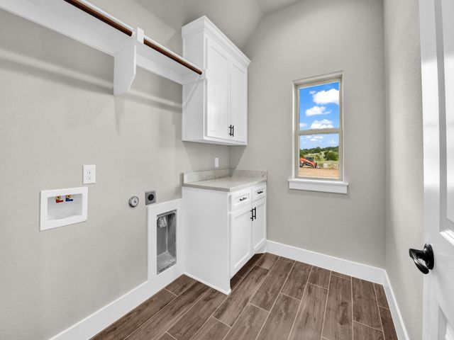 1040 Arbor Vista Drive, Azle, TX 76020