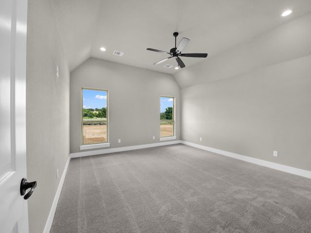 1040 Arbor Vista Drive, Azle, TX 76020