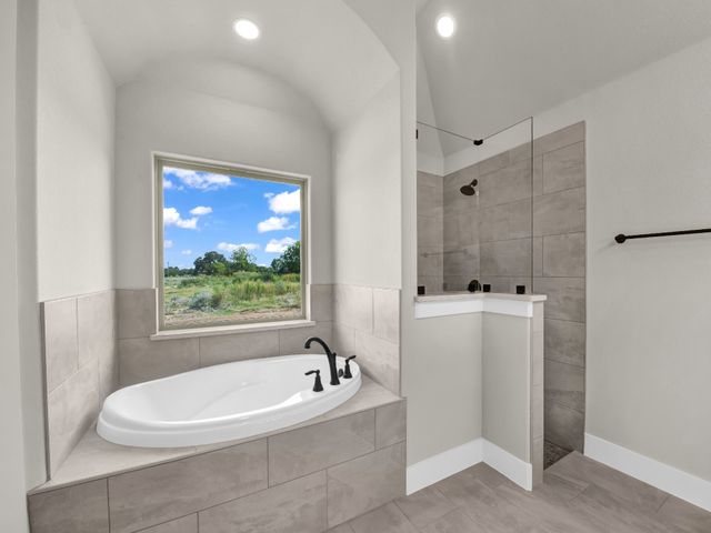 1040 Arbor Vista Drive, Azle, TX 76020