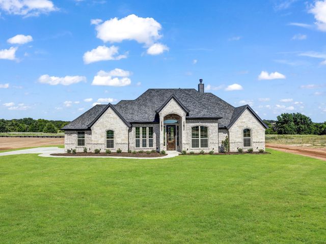 1040 Arbor Vista Drive, Azle, TX 76020