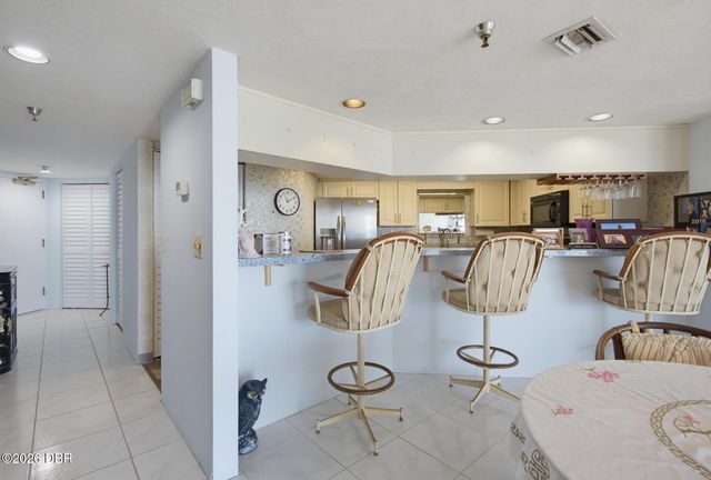 2425 S Atlantic Ave Apt 1103, Daytona Beach Shores, FL 32118