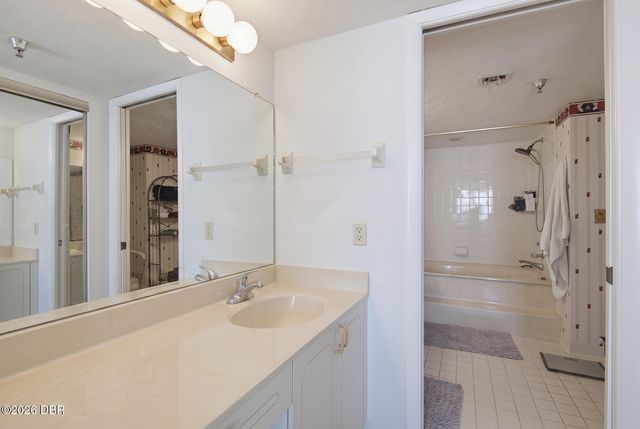 2425 S Atlantic Ave Apt 1103, Daytona Beach Shores, FL 32118