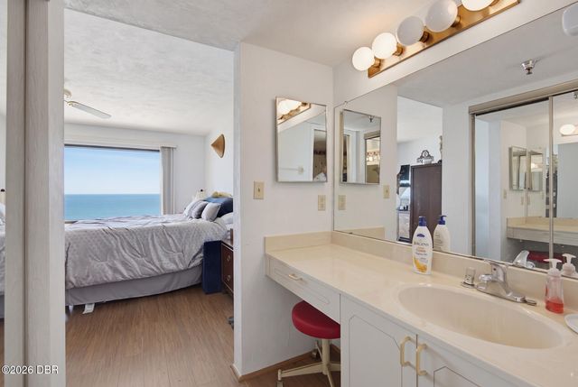 2425 S Atlantic Ave Apt 1103, Daytona Beach Shores, FL 32118