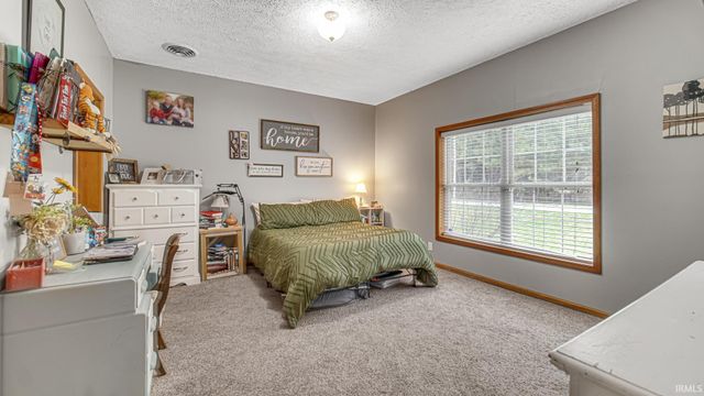 3087 River Drive, Rochester, IN 46975