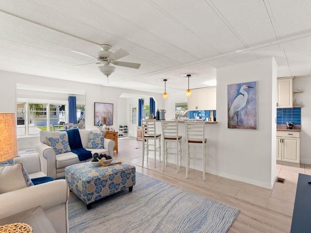 49 Camino Del Rio, Port St Lucie, FL 34952