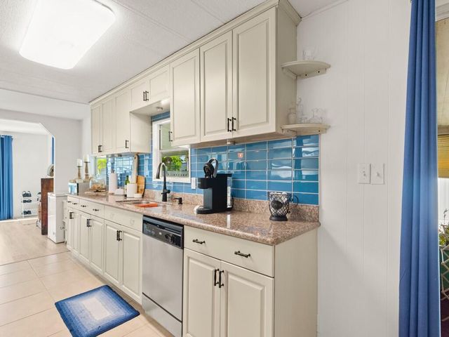 49 Camino Del Rio, Port St Lucie, FL 34952