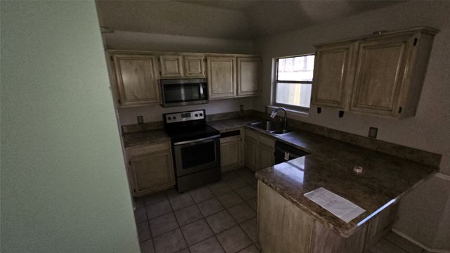 1221 Nicole Way, Fort Worth, TX 76028