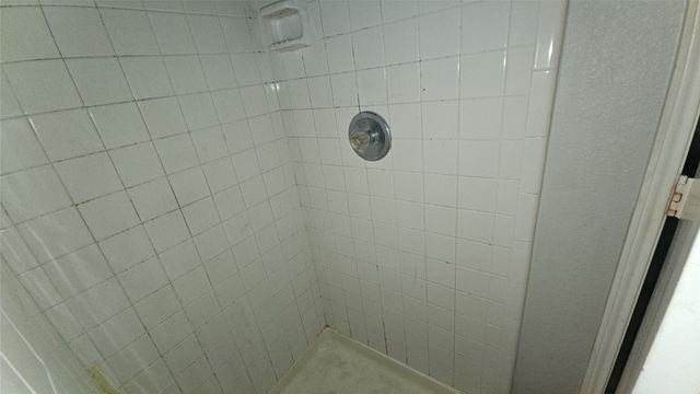 1221 Nicole Way, Fort Worth, TX 76028