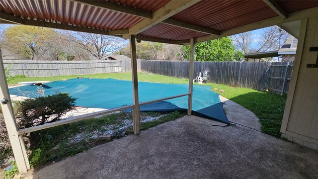 1221 Nicole Way, Fort Worth, TX 76028