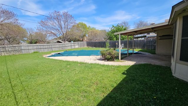 1221 Nicole Way, Fort Worth, TX 76028