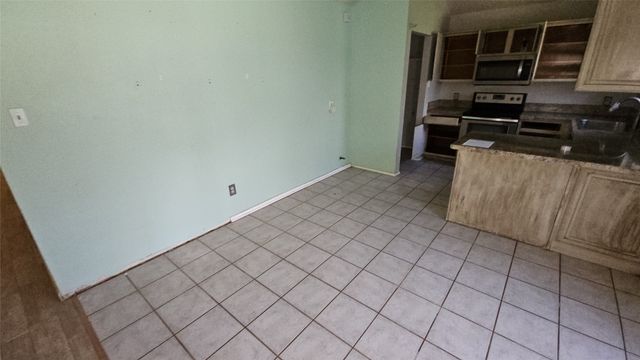 1221 Nicole Way, Fort Worth, TX 76028