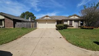 1221 Nicole Way, Fort Worth, TX 76028