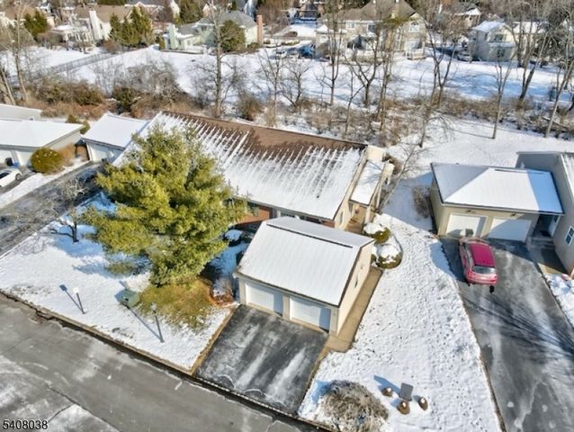 36 Brandywyne Dr, Florham Park Boro, NJ 07932