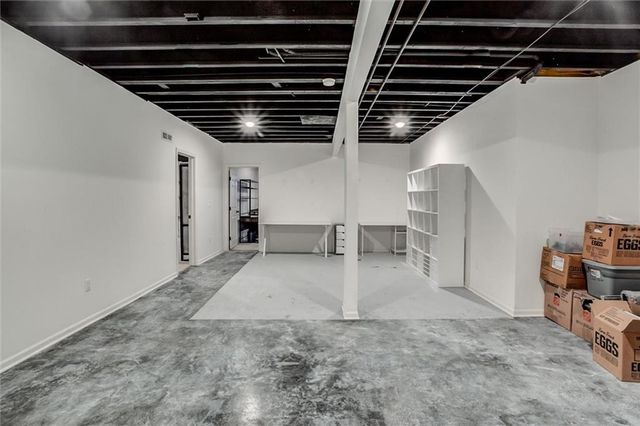 16017 Cedar Street, Basehor, KS 66007